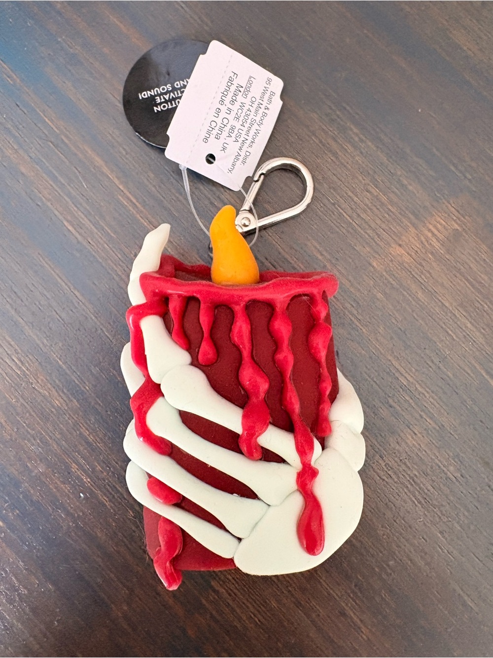 Bath & Body Works Drippy Candle w/ Skeleton Hand Pocketbac Holder